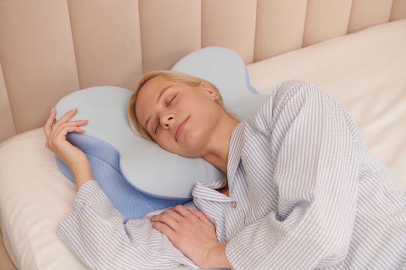 Derila Ergo Memory Foam Pillow